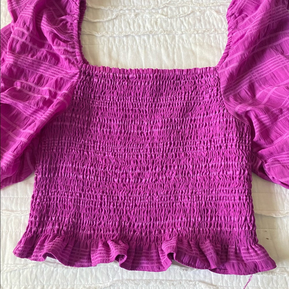 Preppy smocked puffy sleeve top